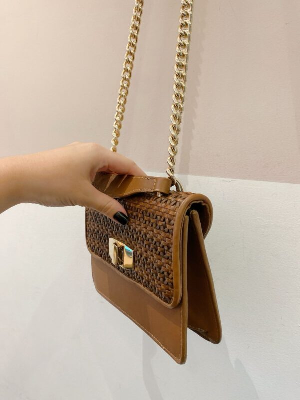 Bolsa marrom corrente Arezzo - Imagem 3