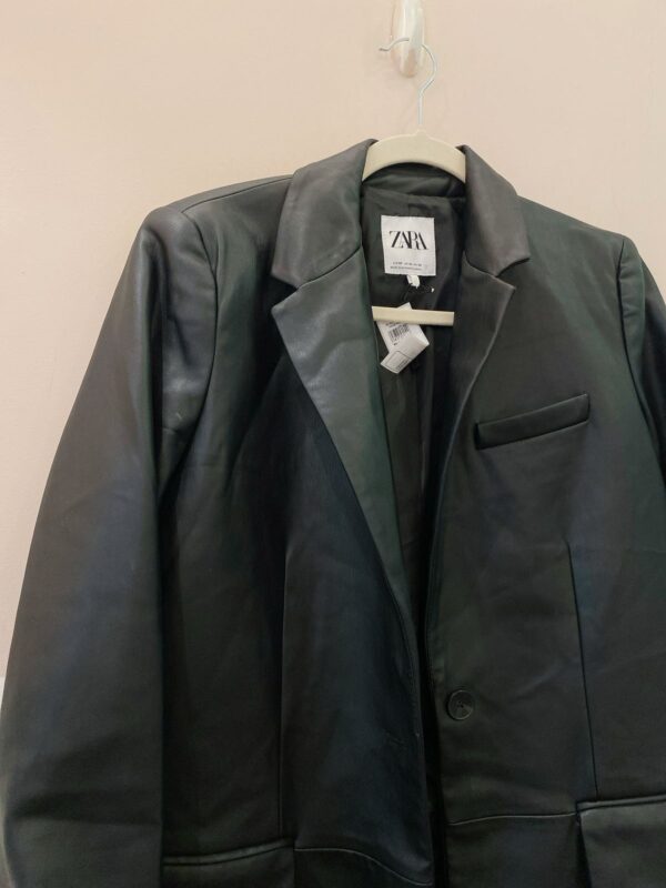 Blazer couro fake preto Zara PP - Imagem 3