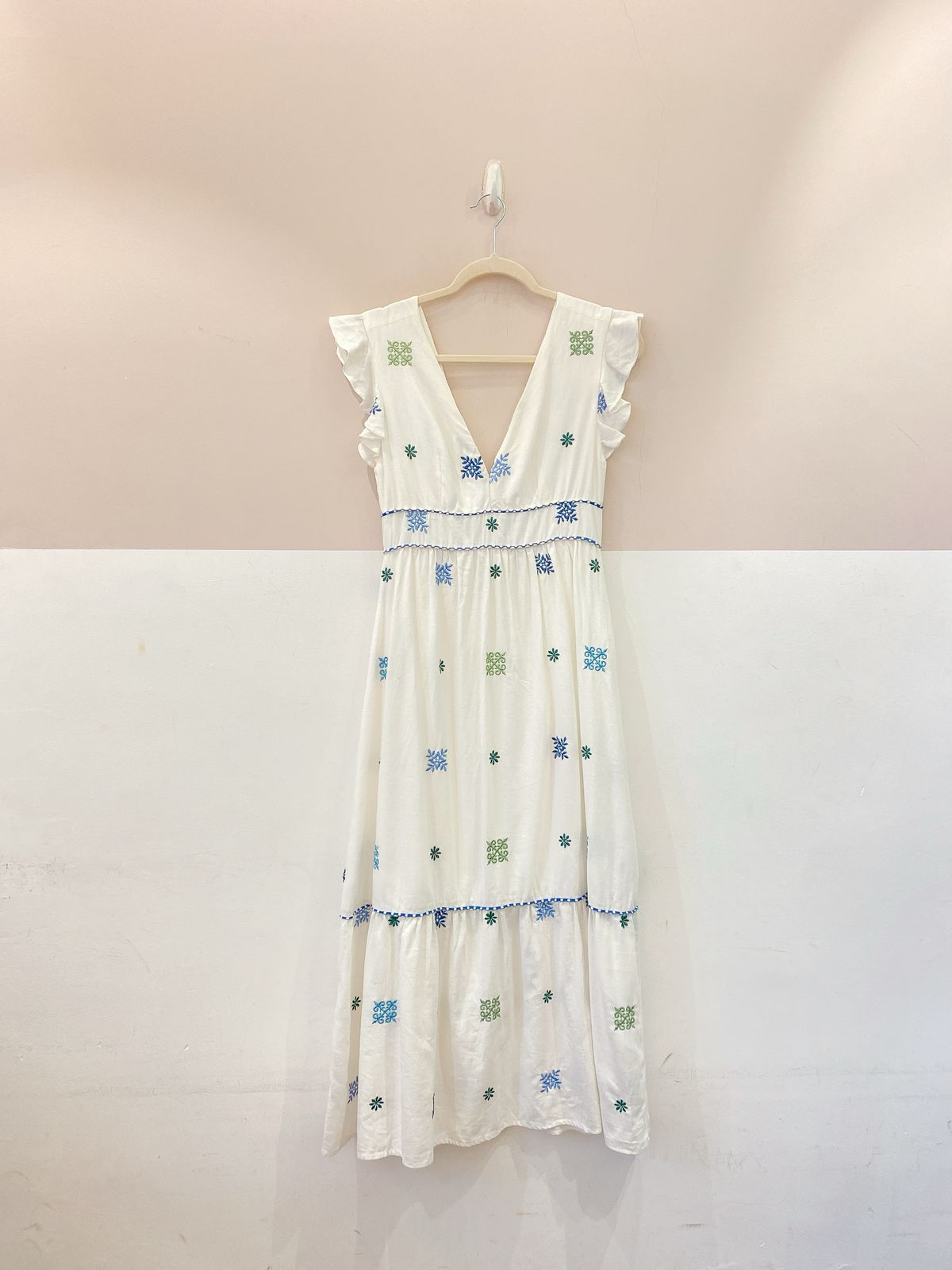 Vestido off white bordado Manu Manu 38 - Imagem 2