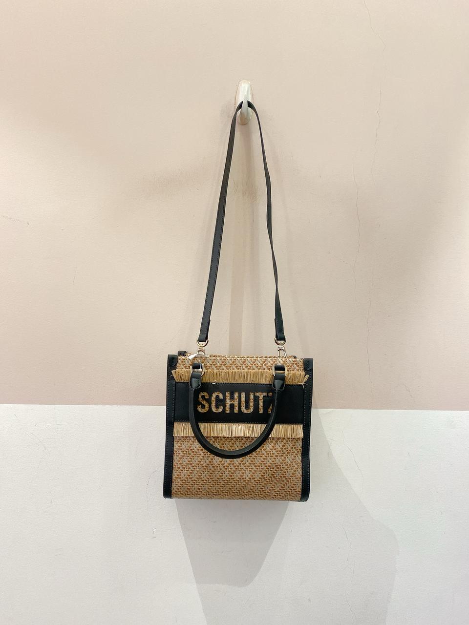 Bolsa palha detalhes pretos Schutz