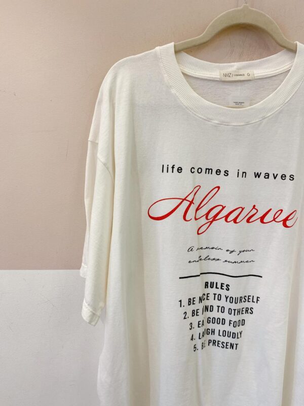 Tshirt branca algarve Nanaminze G - Imagem 3