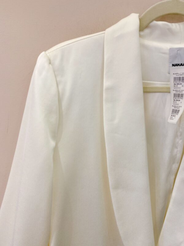 Blazer off acetinado Nanaminze G - Imagem 3