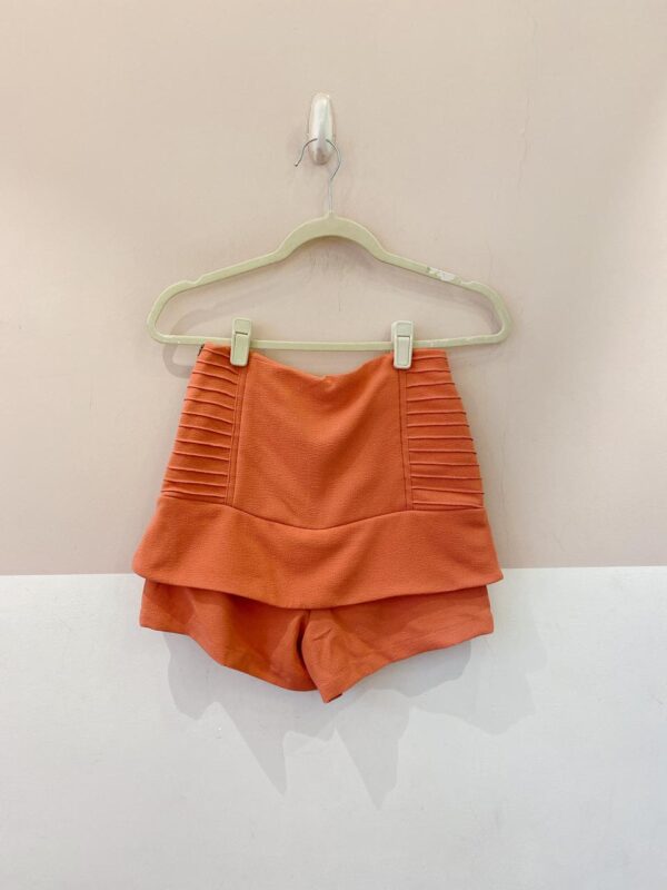 Short saia crepe botões Teti Gio 36