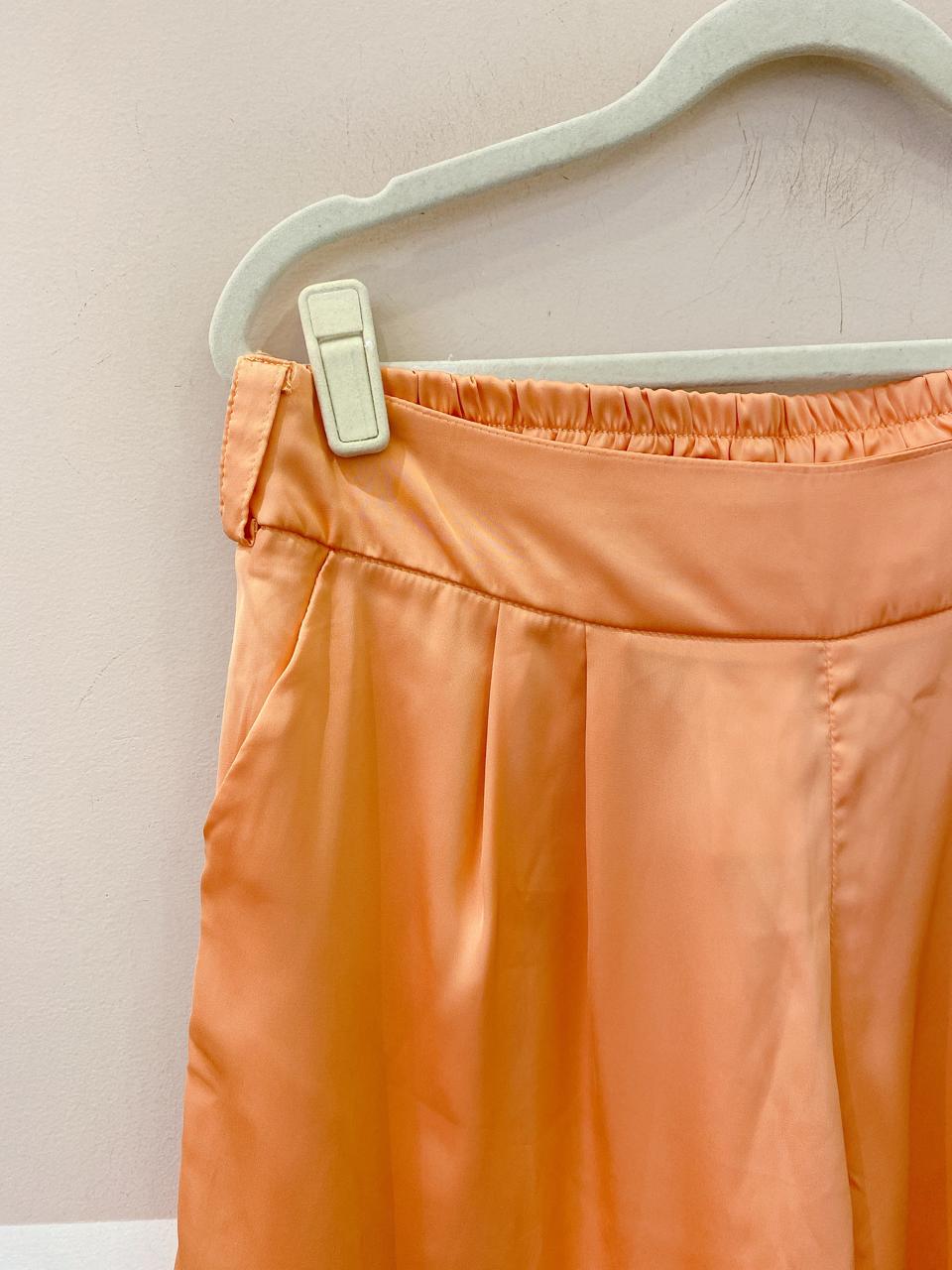 Short acetinado laranja Mapa M - Imagem 4